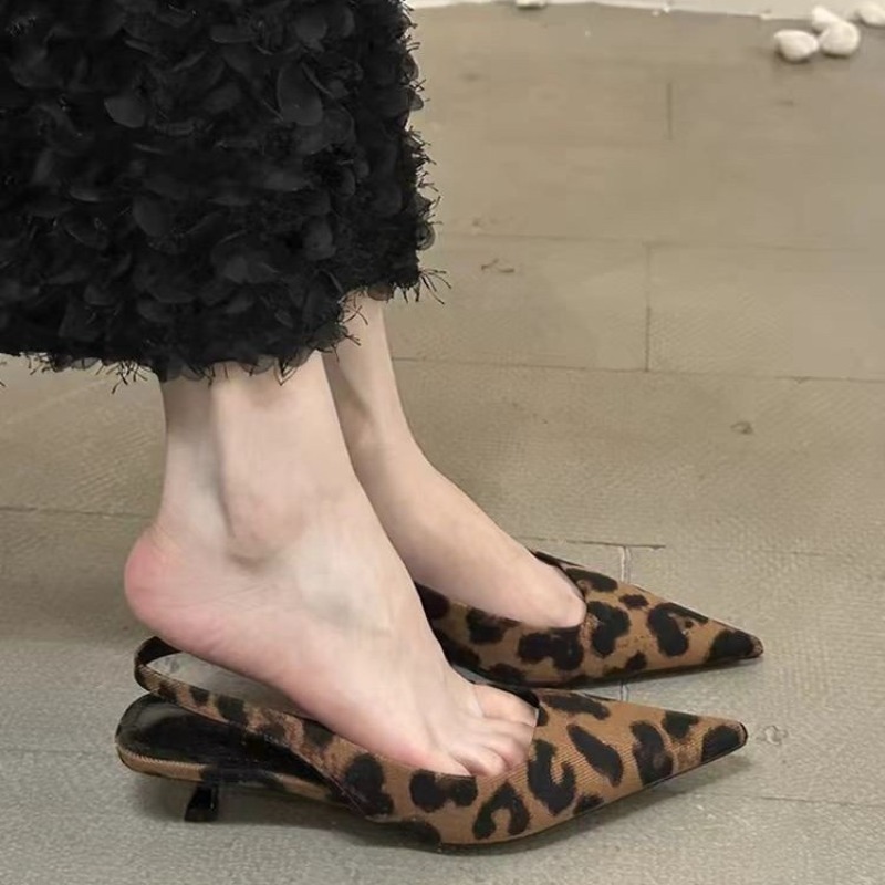 Summer Clothing Stores - Wiosenno-letnie wsuwane sandały damskie, modne buty
